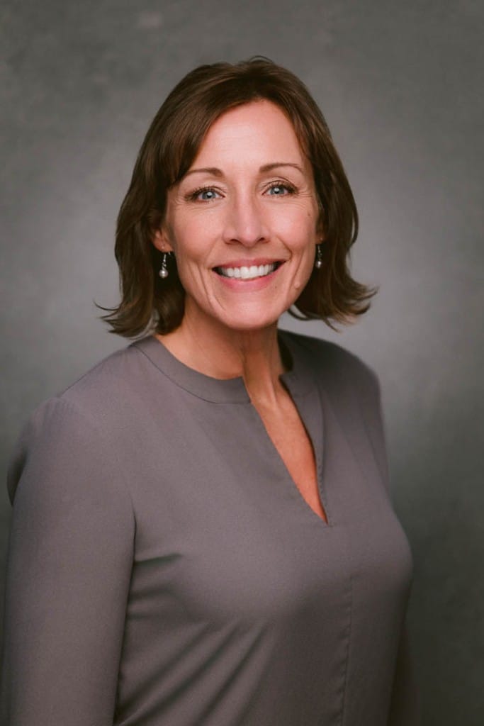 Head shot of Hether Mason.