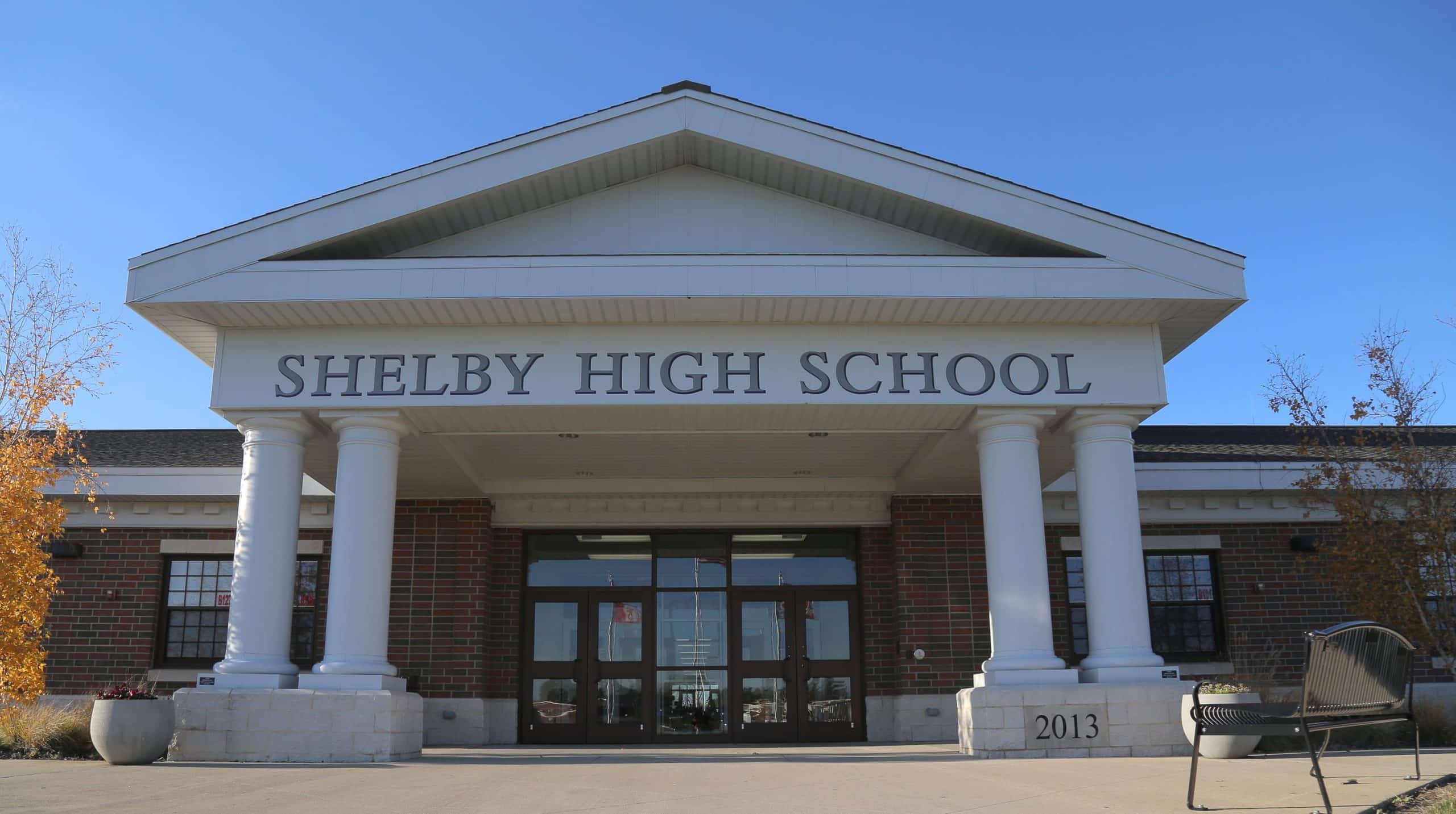 Entrance to Shelby High School.